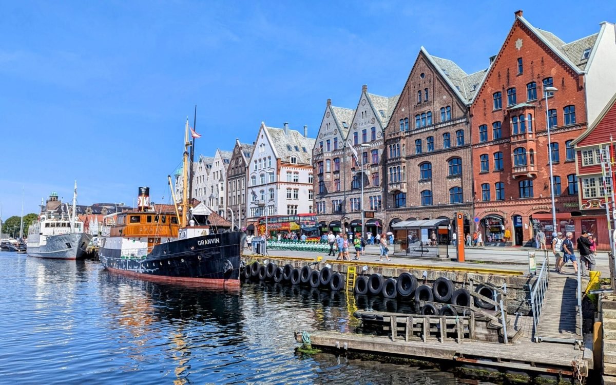 Sur la la route panoramique "Ryfylke" entre Forsand et Bergen